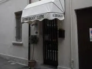 Lupa Hotel