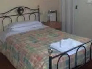 Lupa Hotel *